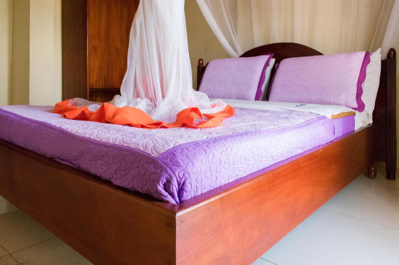 Kahondo Buffalo Hotel Kampala Makerere Kültér fotó