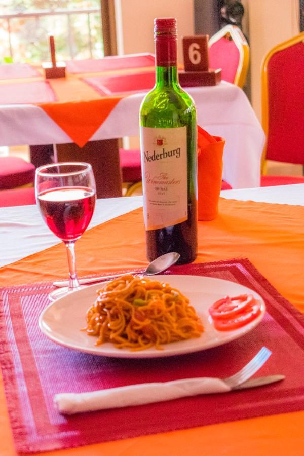 Kahondo Buffalo Hotel Kampala Makerere Kültér fotó
