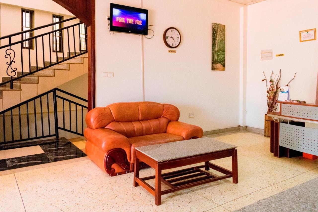 Kahondo Buffalo Hotel Kampala Makerere Kültér fotó
